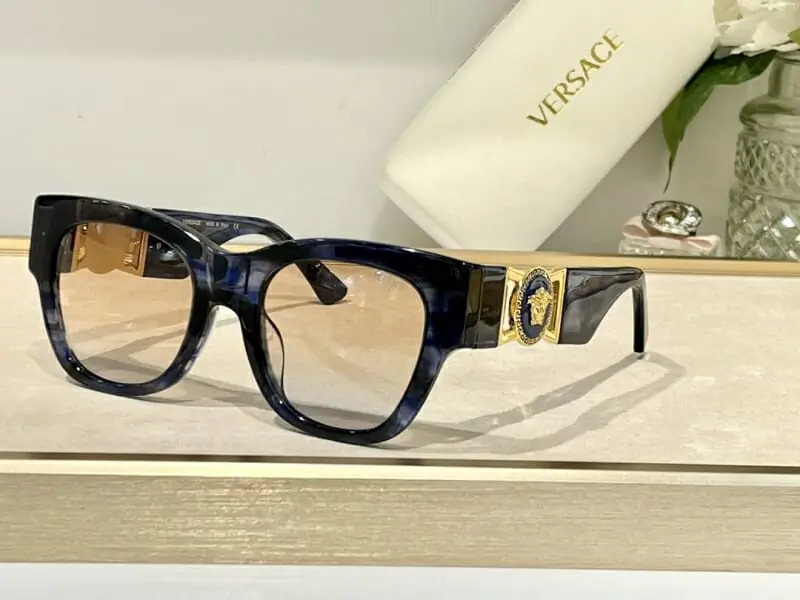 versace aaa qualite lunettes de soleil s_11b77a5